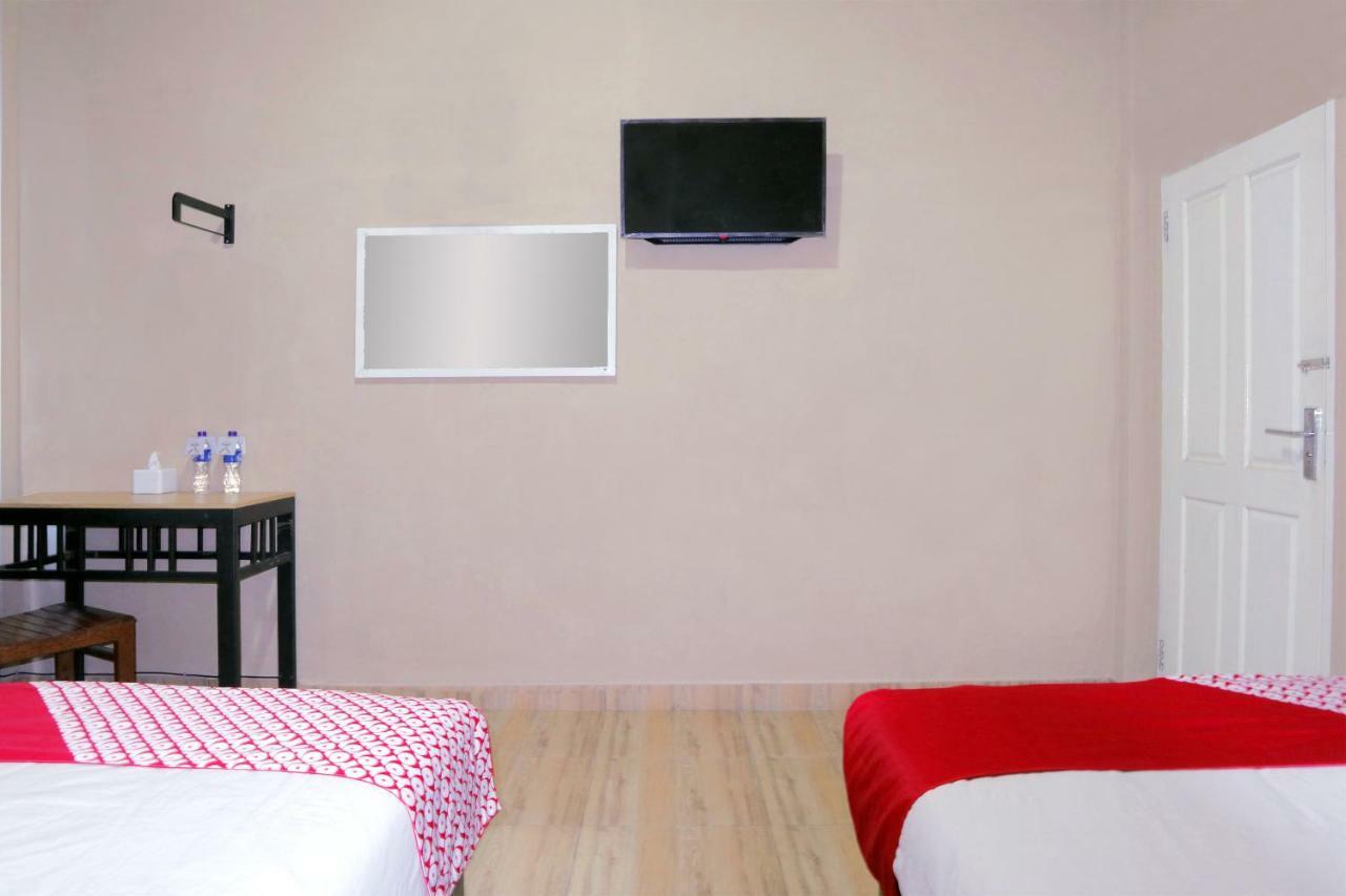 Oyo 1386 Hotel Grand Gabelo Букитинги Екстериор снимка