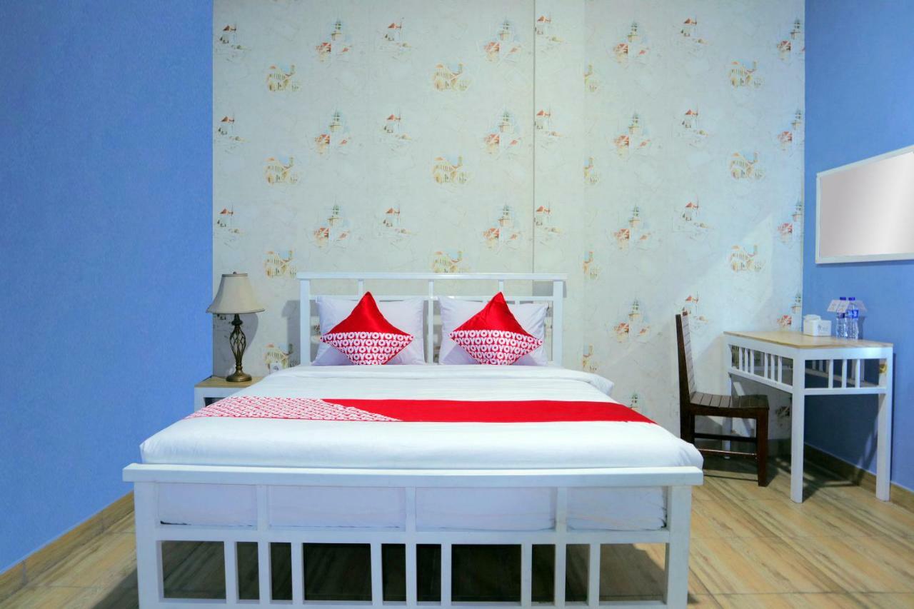 Oyo 1386 Hotel Grand Gabelo Букитинги Екстериор снимка
