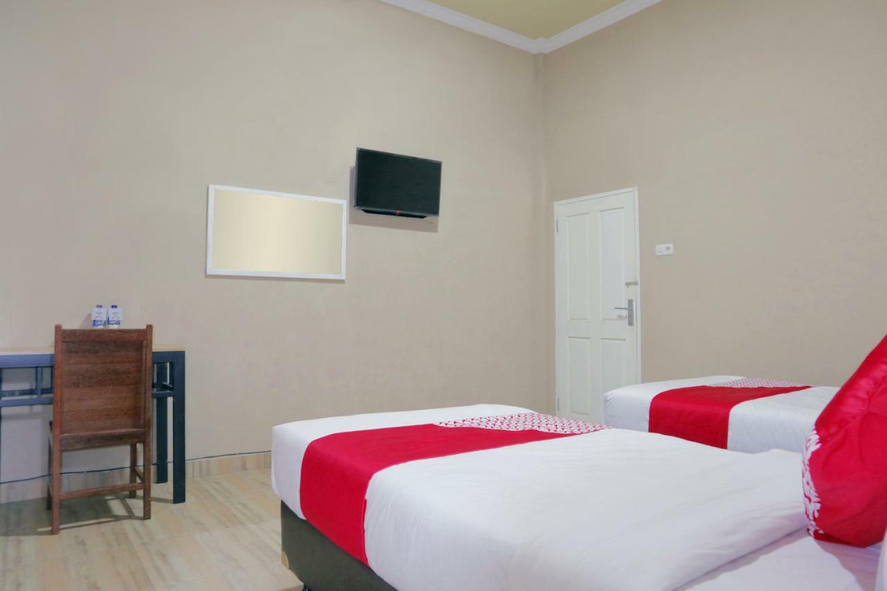 Oyo 1386 Hotel Grand Gabelo Букитинги Екстериор снимка